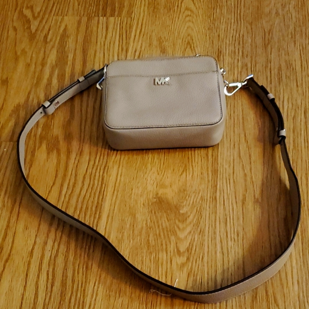 Michael Kors small purse